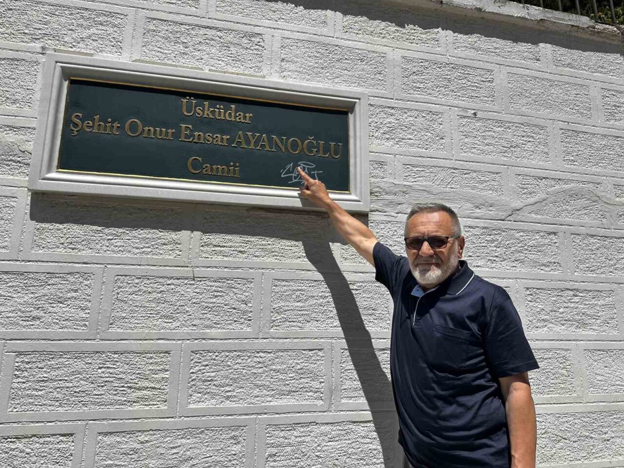 15 Temmuz gecesi iki oğluyla birlikte sokağa çıkan İhsan Ayanoğlu’nun,