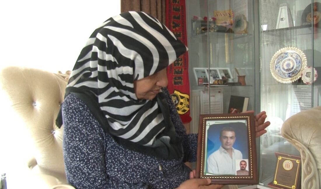 Ankara’da 15 Temmuz gecesi şehit düşen Fuat Bozkurt’un ailesi, 9