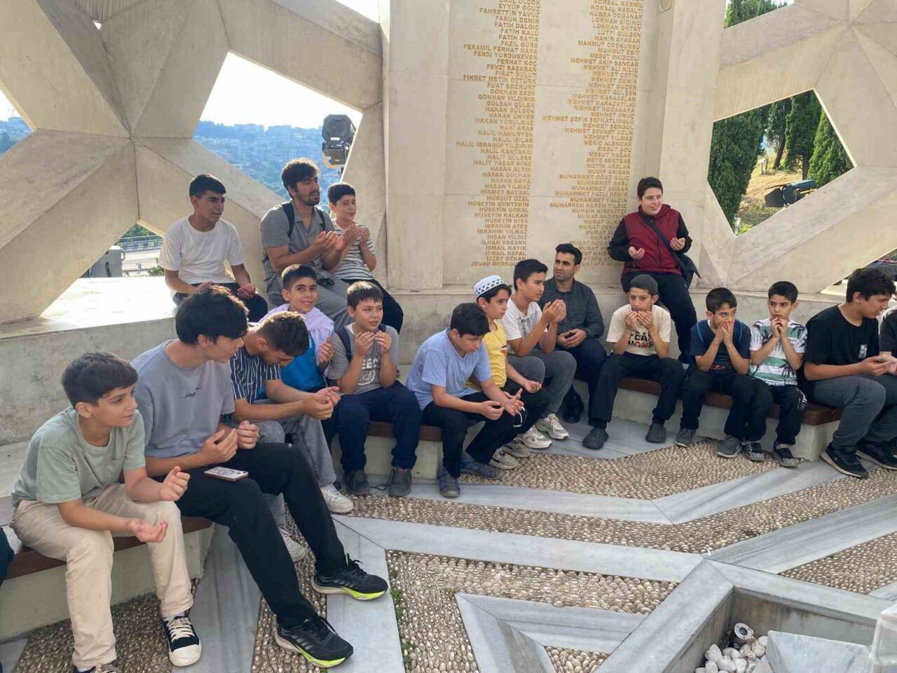 15 Temmuz hain darbe girişiminin 9. yıl dönümü dolayısıyla sabahın