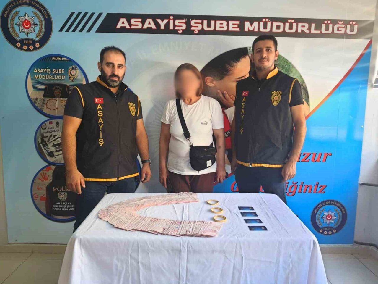 Malatya’da, kendilerini polis ve savcı olarak tanıtan dolandırıcılar, H.D. isimli