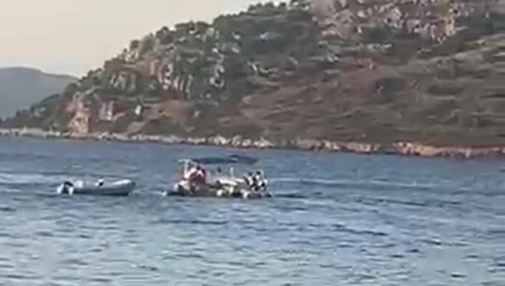 Muğla’nın Marmaris ilçesinde teknede çıkan kavgada 22 yaşındaki gencin ölümü