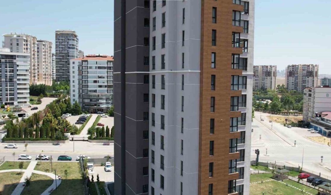 Ankara’nın Çankaya ilçesinde iki gün önce 26 katlı bir binanın