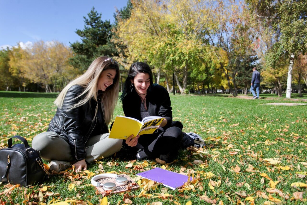 Atatürk Üniversitesi Kalkındırma Vakfı, YKS 2025’te dereceye giren öğrencilere yönelik