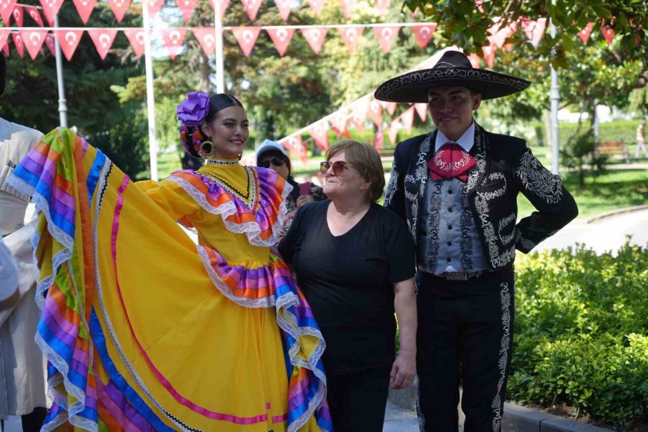 Samsun Büyükşehir Belediyesi tarafından bu yıl 35’incisi düzenlenen “Uluslararası Halk