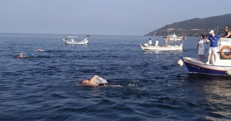Bu yıl 4’üncüsü düzenlenen Mudanya Körfezi Açık Deniz Yüzme Maratonu,