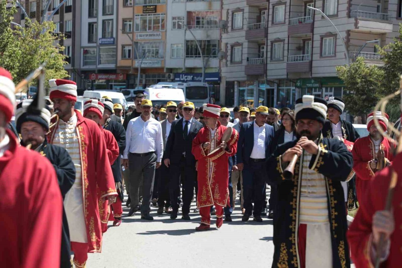 Bayburt Dede Korkut 29. Uluslararası Kültür ve Sanat Şölenlerinin açılışı