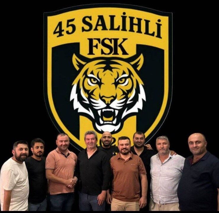 Manisa Süper Amatör Küme’nin yeni ekiplerinden 45 Salihli FSK’da teknik