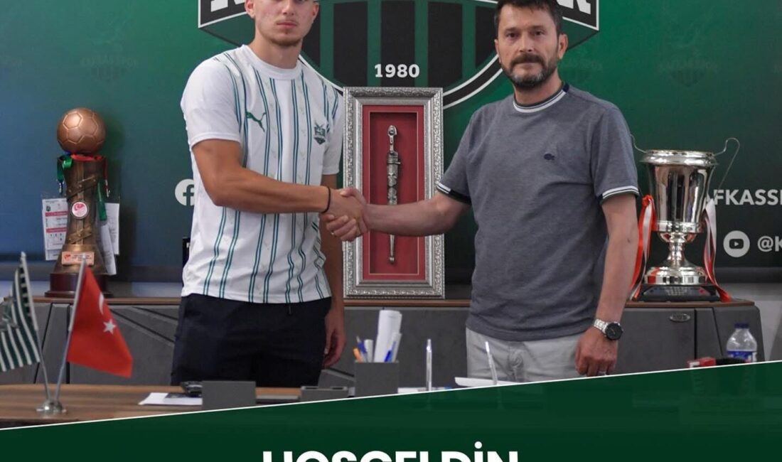 Kafkasspor’da transfer çalışmaları devam ediyor.Süper lig takımlarından Antalyaspor’un geleçek vaad