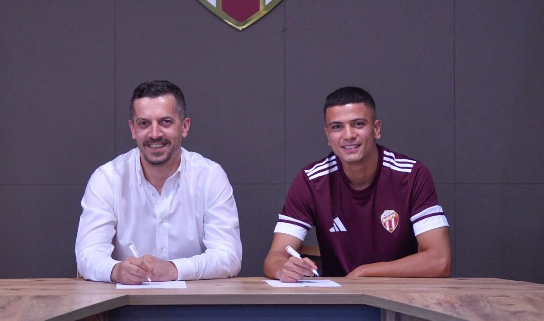 Yeni sezon çalışmalarını Teknik direktör İsmail Güldüren yönetiminde sürdüren İnegölspor’da