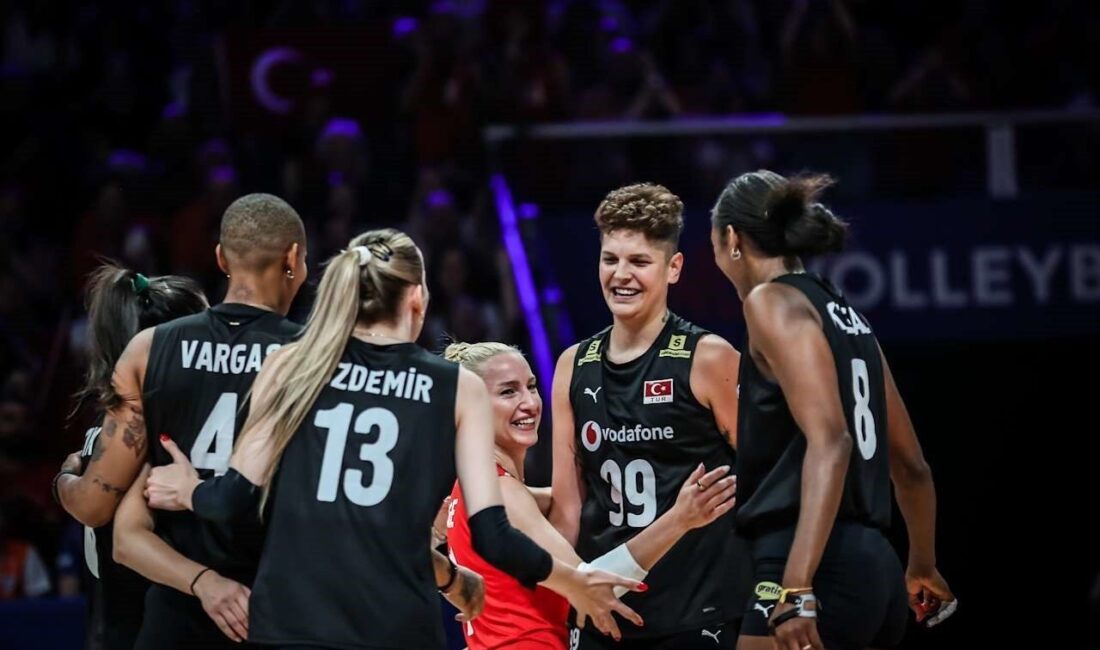 A Milli Kadın Voleybol Takımı, Hollanda’nın Apeldoorn şehrinin ev sahipliği