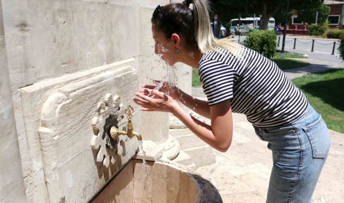 Adana’da gölgede 38 derece olan hava sıcaklığı yüksek nem nedeniyle