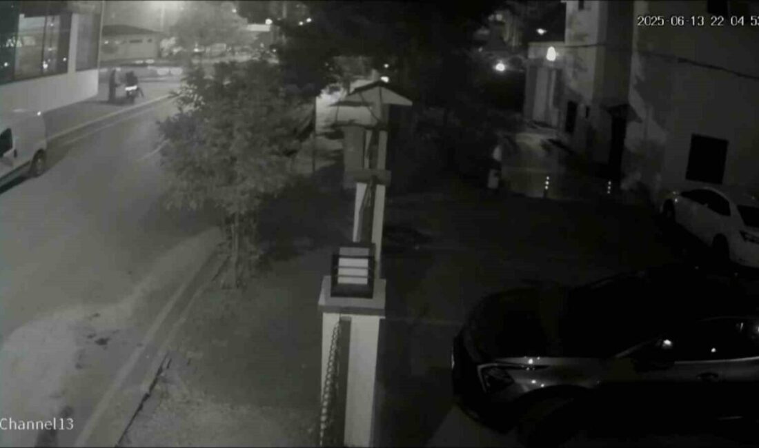 Adana’da bir kadının çantasını kapkaç yöntemiyle çalarken, düşürerek sürükleyen motosikletli