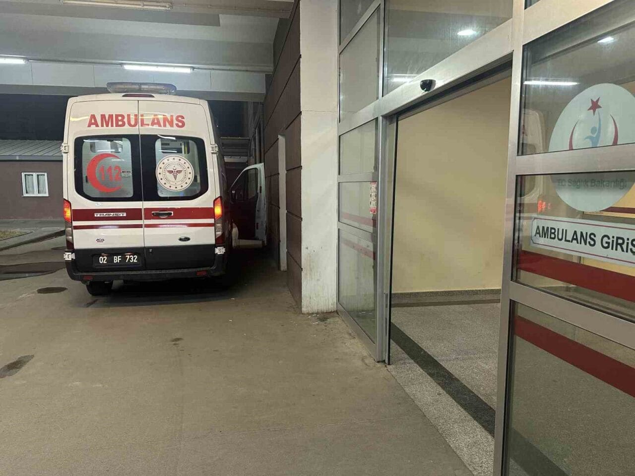 Adıyaman’da iki grup arasında çıkan silahlı kavgada 2 kişi yaralandı.