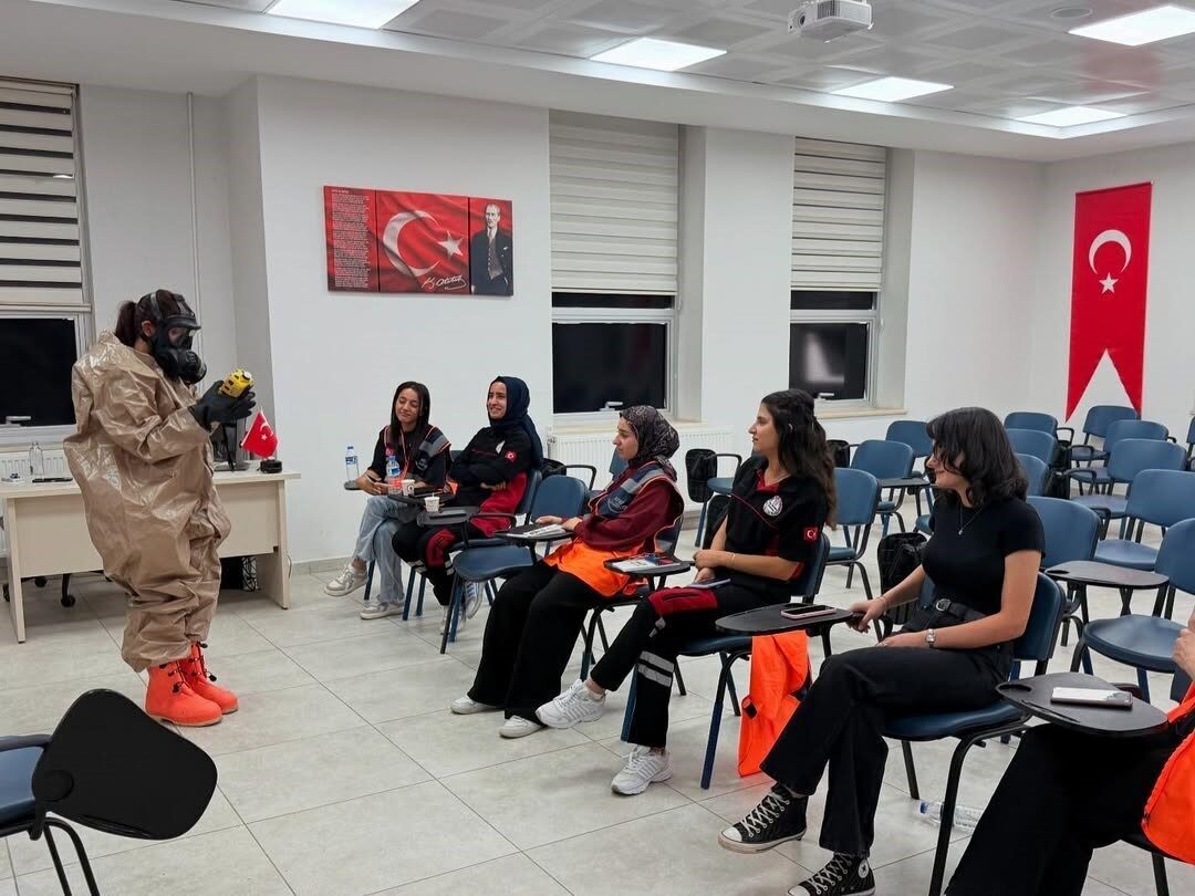 AFAD Şırnak İl Müdürlüğü, kurum bünyesinde staj yapan öğrencilere yönelik