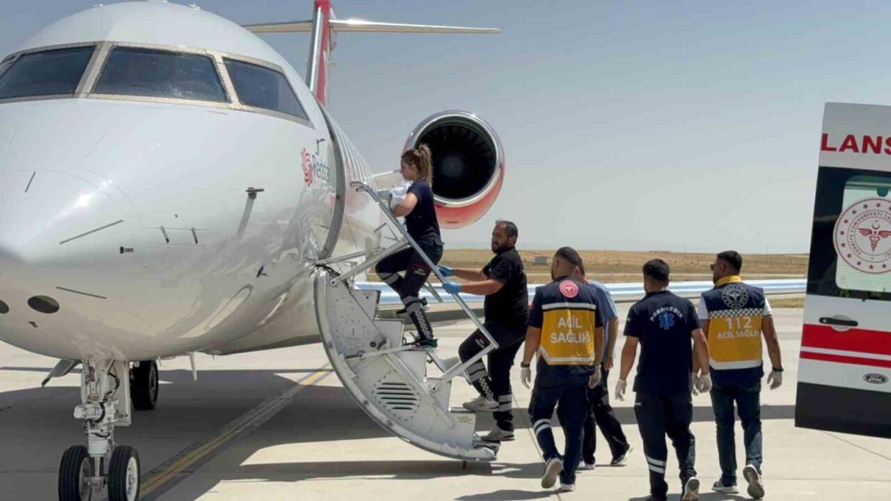 Ağrı Eğitim ve Araştırma Hastanesi’nde 32 haftalık ve 2100 gram