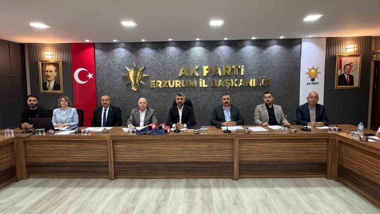 AK Parti Grup Toplantısı, İl Başkanı İbrahim Küçükoğlu ve Büyükşehir