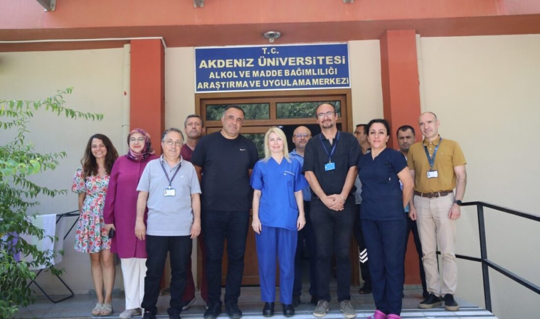 Akdeniz Üniversitesi Alkol ve Madde Bağımlılığı Araştırma ve Uygulama Merkezi’nde