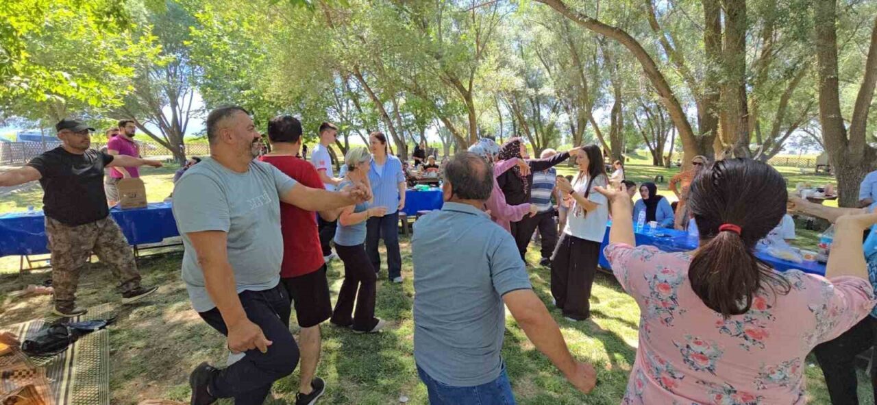 Denizli’nin tanınmış ailelerinden Garaibramların, yurt dışı ve farklı illerde yaşayan