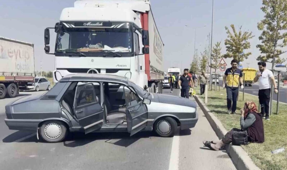 Aksaray’da tırın otomobile çarpması sonucu meydana gelen trafik kazasında 3