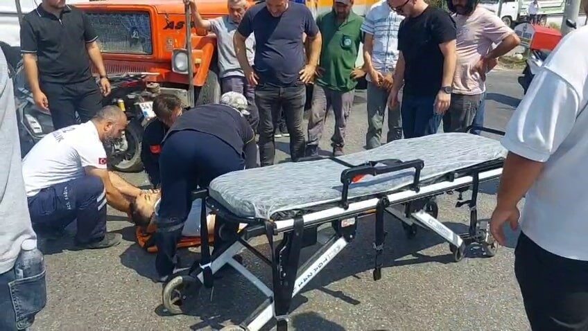 Sakarya’nın Akyazı ilçesinde tanker ile çarpışan motosiklet sürücüsü yaralandı. Akyazı