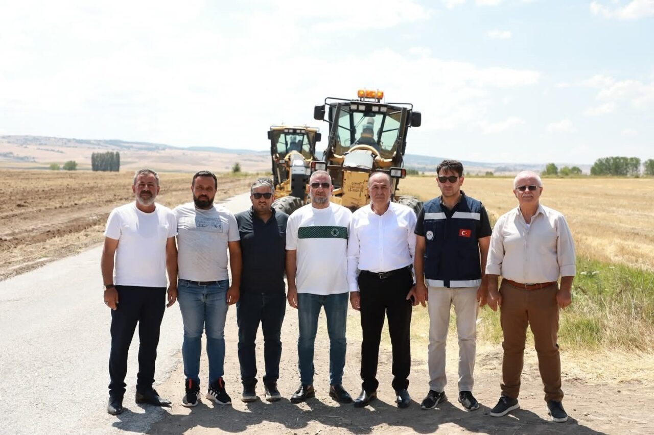 Çorum’un Alaca ilçesinde belediye ekipleri, vatandaşların yoğun ilgi gösterdiği Veli