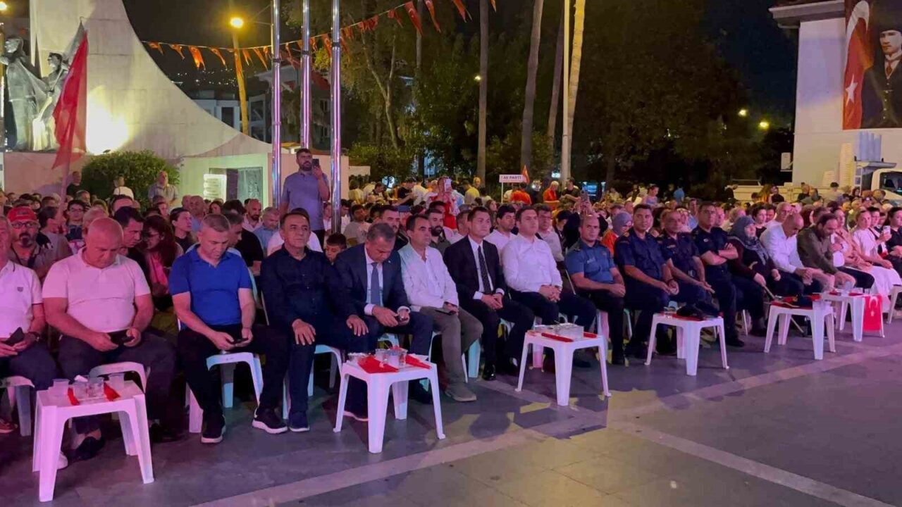 Alanya’da 15 Temmuz hain darbe girişiminin 9. yılında şehitler dualar