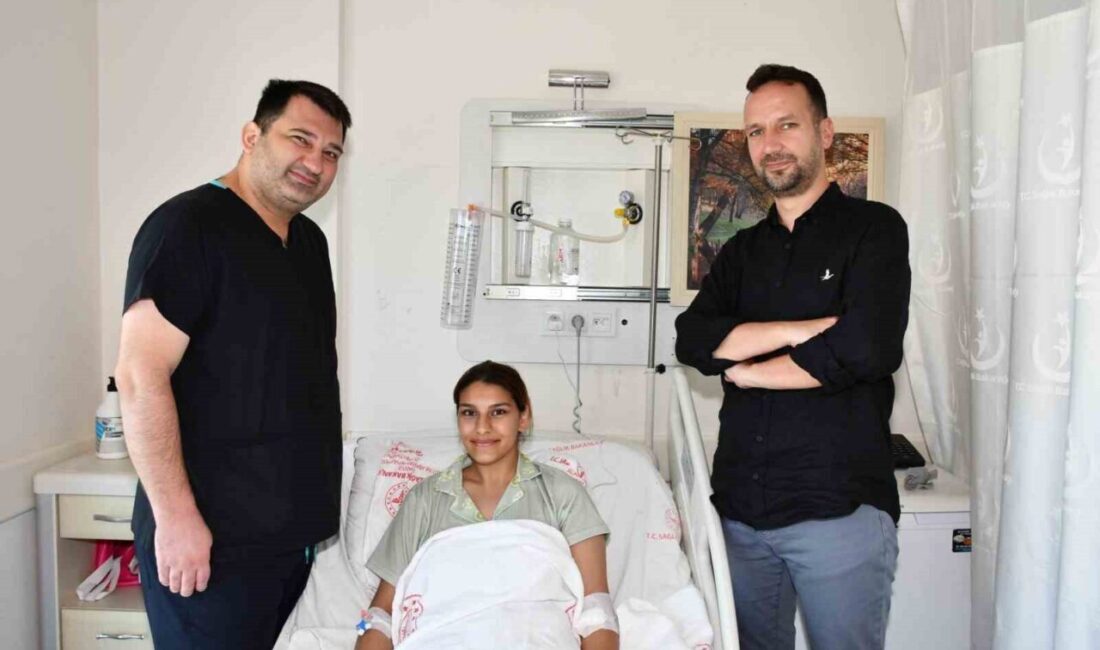 Alanya Eğitim ve Araştırma Hastanesi’nde ilk kez aort koarktasyonu tedavisi