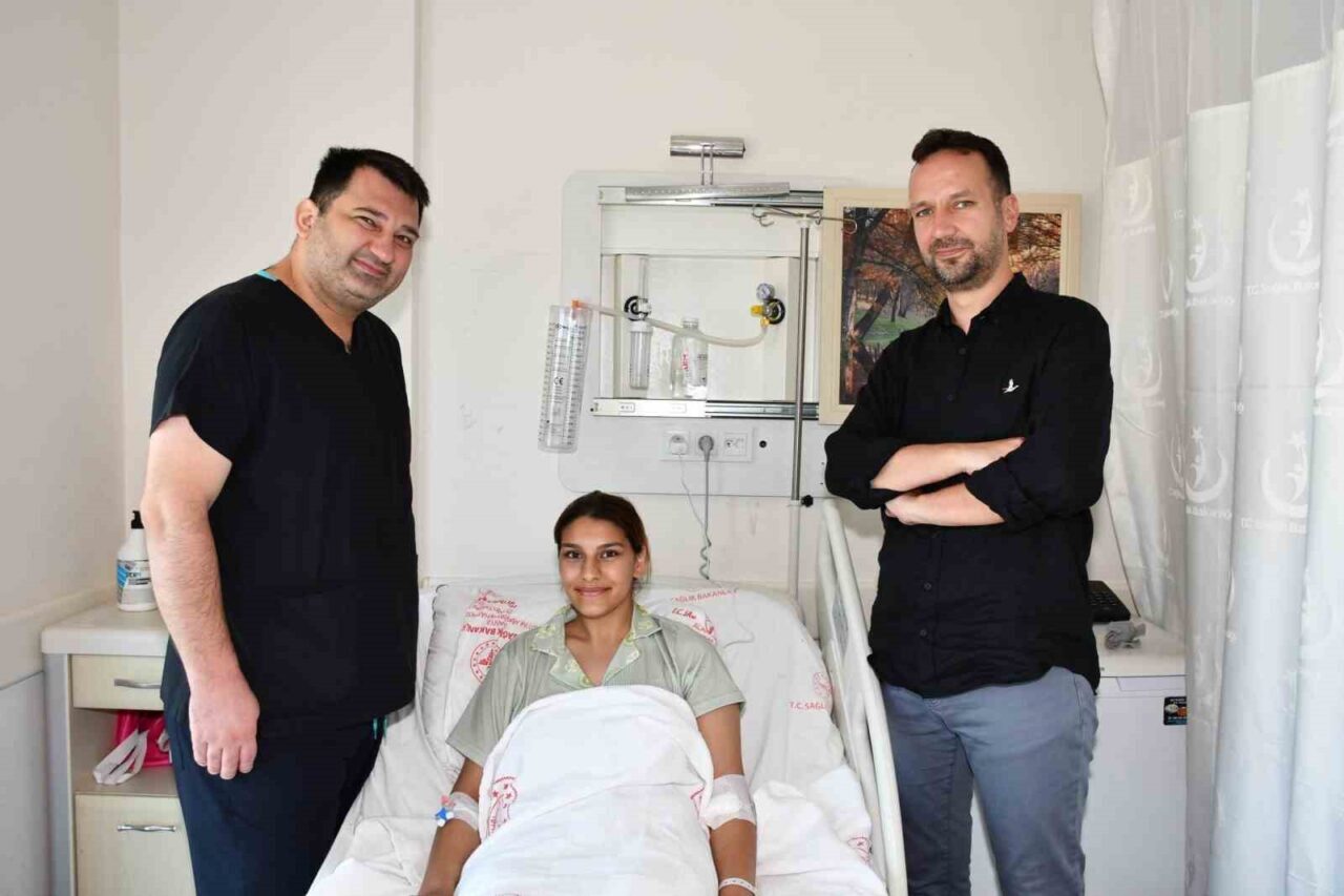 Alanya Eğitim ve Araştırma Hastanesi’nde ilk kez aort koarktasyonu tedavisi