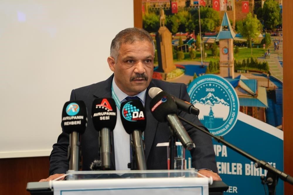 Avrupa Kayserili İşverenler Birliği Genel Başkanı Ali Hızar, CHP Kayseri