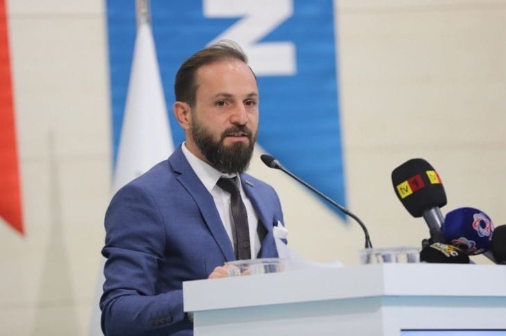 İş insanı Ali Özcan, İstanbul Sanayi Odası’nın (İSO) açıkladığı ‘Türkiye’nin