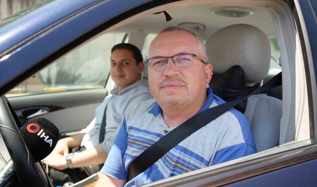 Almanya’dan tatil için geldiği Türkiye’de hem Avrupa’daki ayrımcılığa dikkat çeken