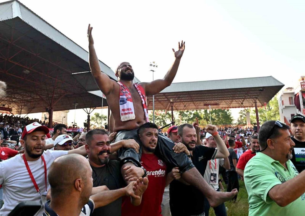 Antalya Muratpaşa Belediye Başkanı Ümit Uysal, 664. Tarihi Kırkpınar Yağlı