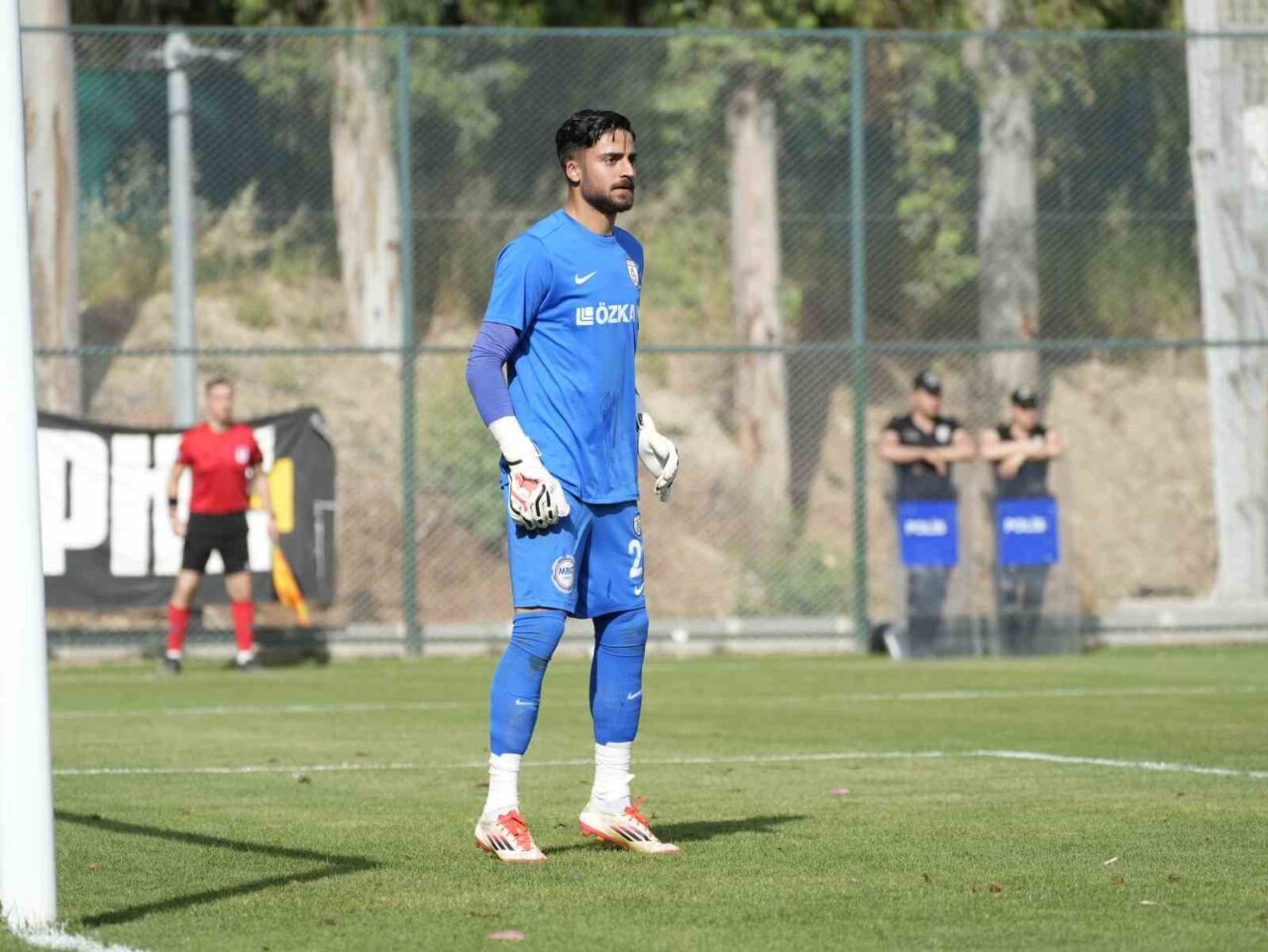 Altınordu, Serhat Öztaşdelen’in Batman Petrolspor transferinin gerçekleşmediğini duyurdu. Geçtiğimiz sezon