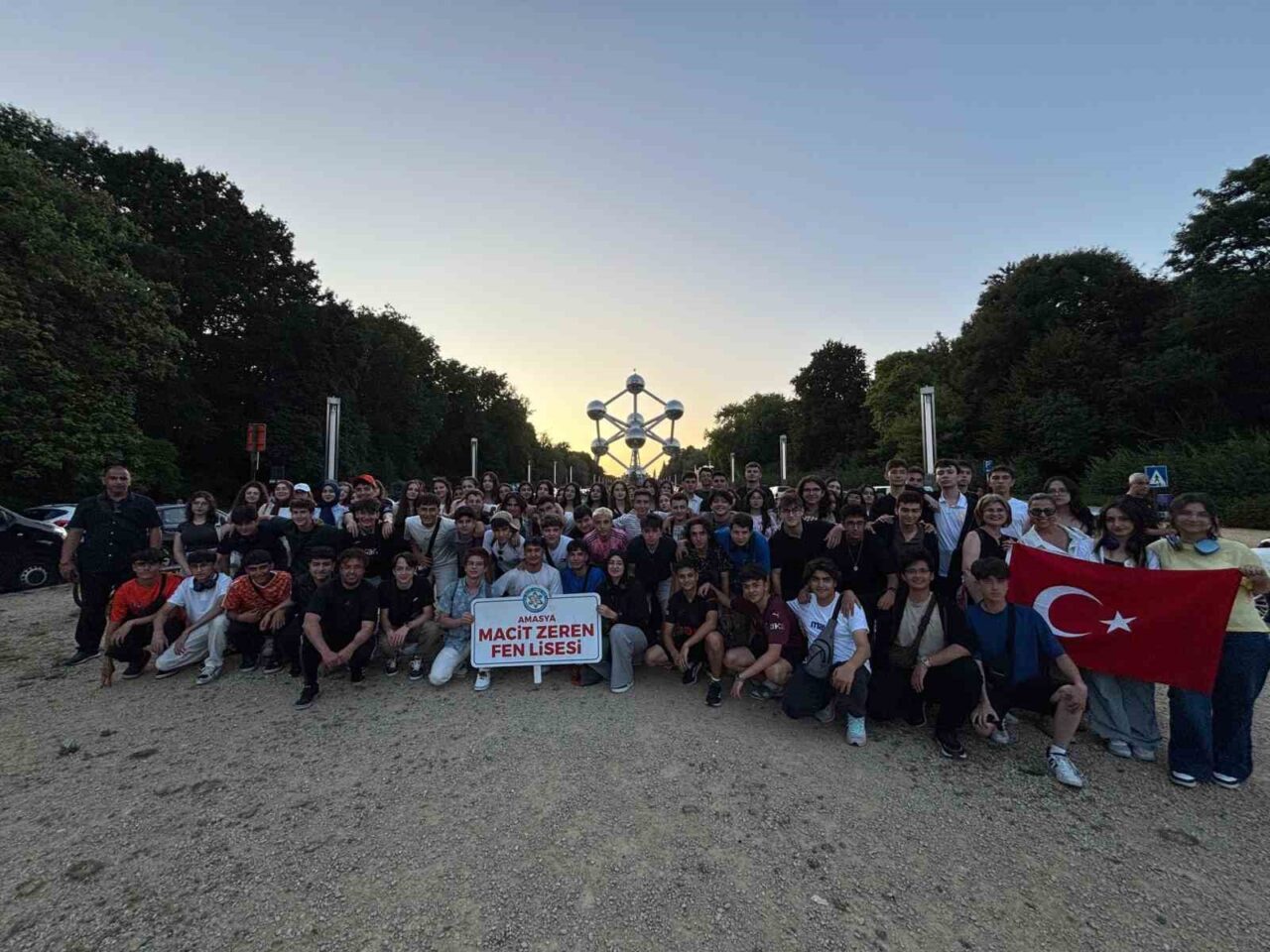 Amasya Macit Zeren Fen Lisesi öğrencileri, yüzyılın deneyi olarak gösterilen
