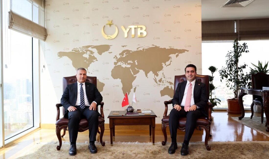 Anadolu Üniversitesi Rektörü Prof. Dr. Yusuf Adıgüzel, Yurtdışı Türkler ve