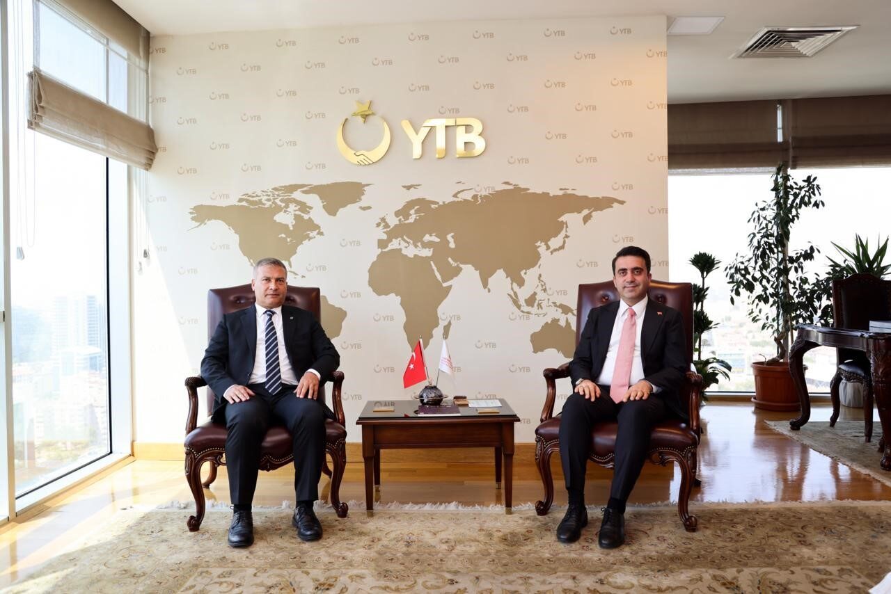 Anadolu Üniversitesi Rektörü Prof. Dr. Yusuf Adıgüzel, Yurtdışı Türkler ve