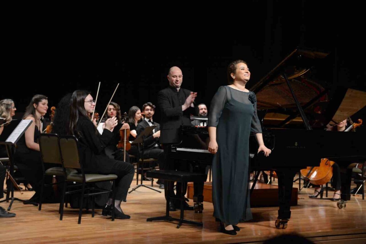 Anadolu Üniversitesi Devlet Konservatuvarı, 35 yıldır müzik, tiyatro ve sahne