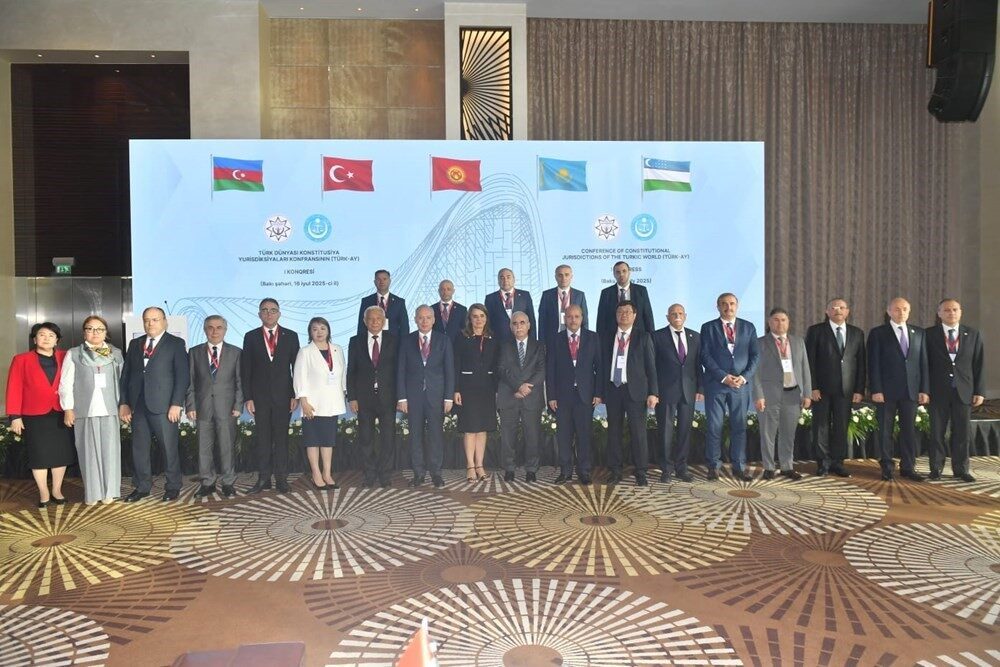 Anayasa Mahkemesi Başkanı Kadir Özkaya, Azerbaycan’da düzenlenen Türk Dünyası Anayasa