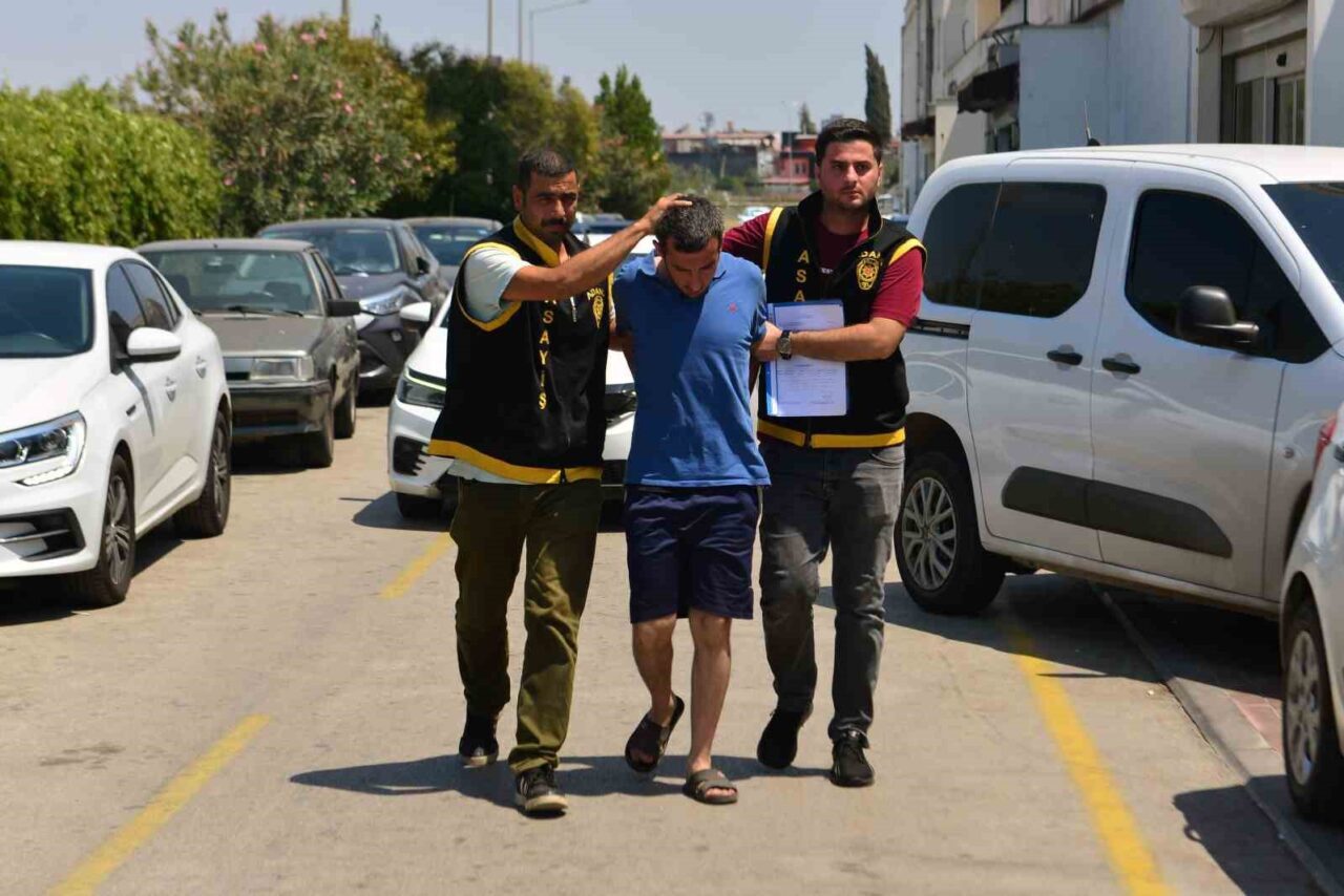 Adana’da para vermediği için annesi sopayla döverek öldüren kişi çıkarıldığı