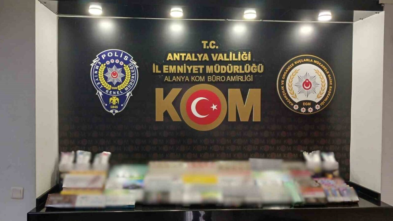 Antalya’da son bir haftada rüşvet suçundan 2 kişi tutuklanırken kaçakçılıktan