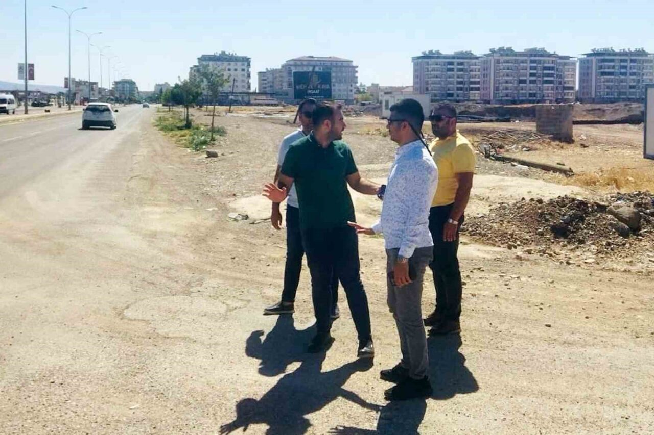 Gaziantep Büyükşehir Belediyesi Ulaştırma Daire Başkanlığı yetkilileri, Araban ilçesinde yapılması