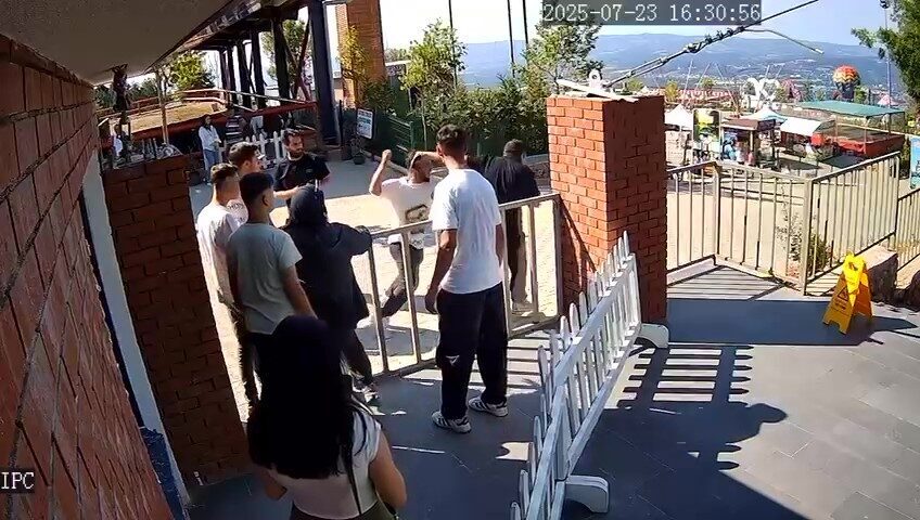 Kocaeli’nin Kartepe ilçesindeki bir eğlence merkezinde, Arap turistlerden izinsiz çekilen