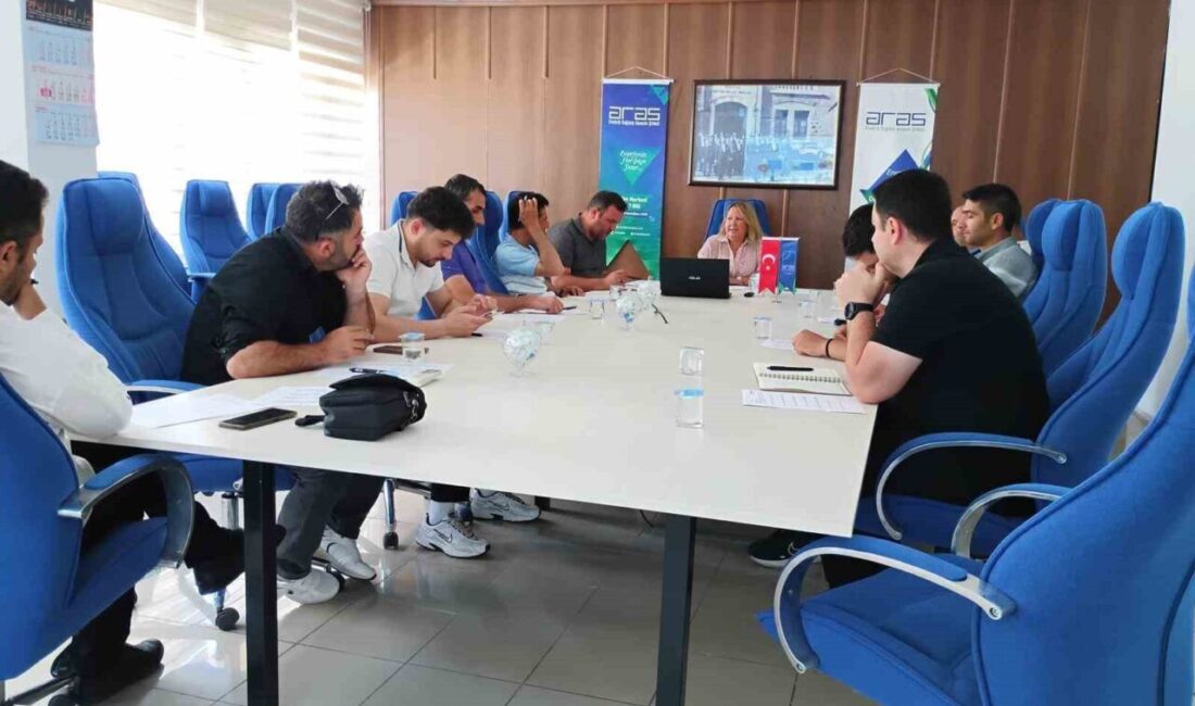 Aras Elektrik Dağıtım A.Ş., tüketici memnuniyetini artırmak, çalışan yetkinliğini geliştirmek