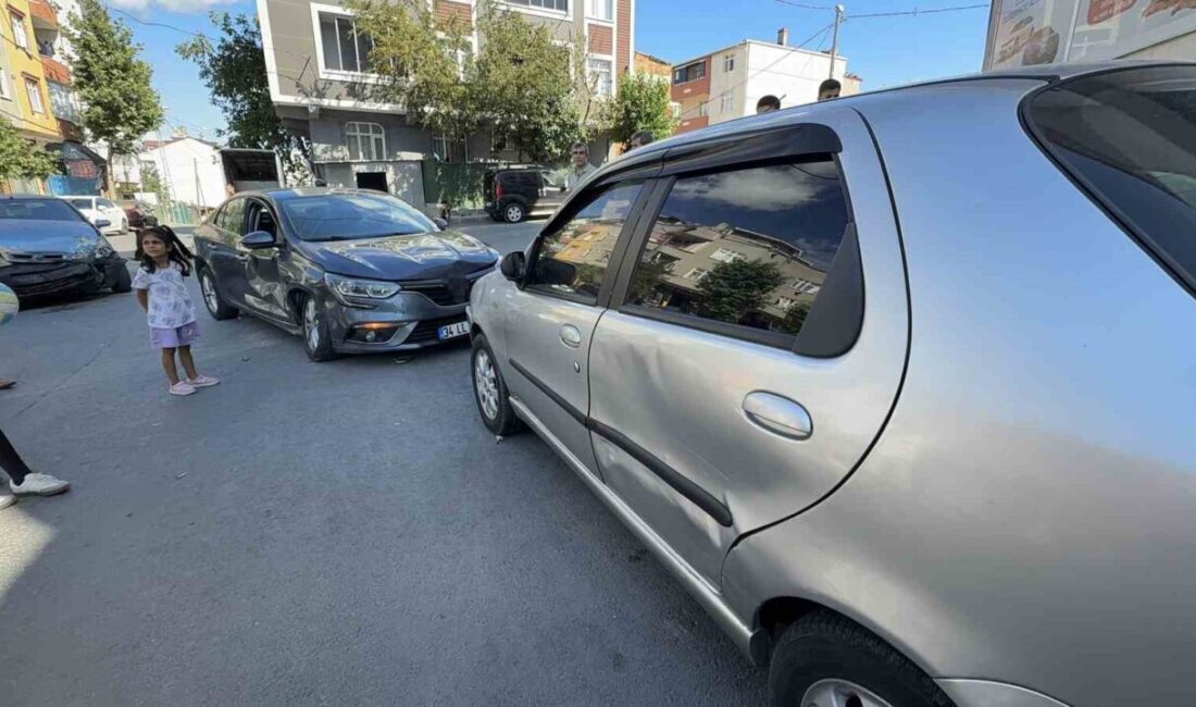Arnavutköy’de art arda yaşanan kazalar mahalle sakinlerinin tepkisine neden oldu.