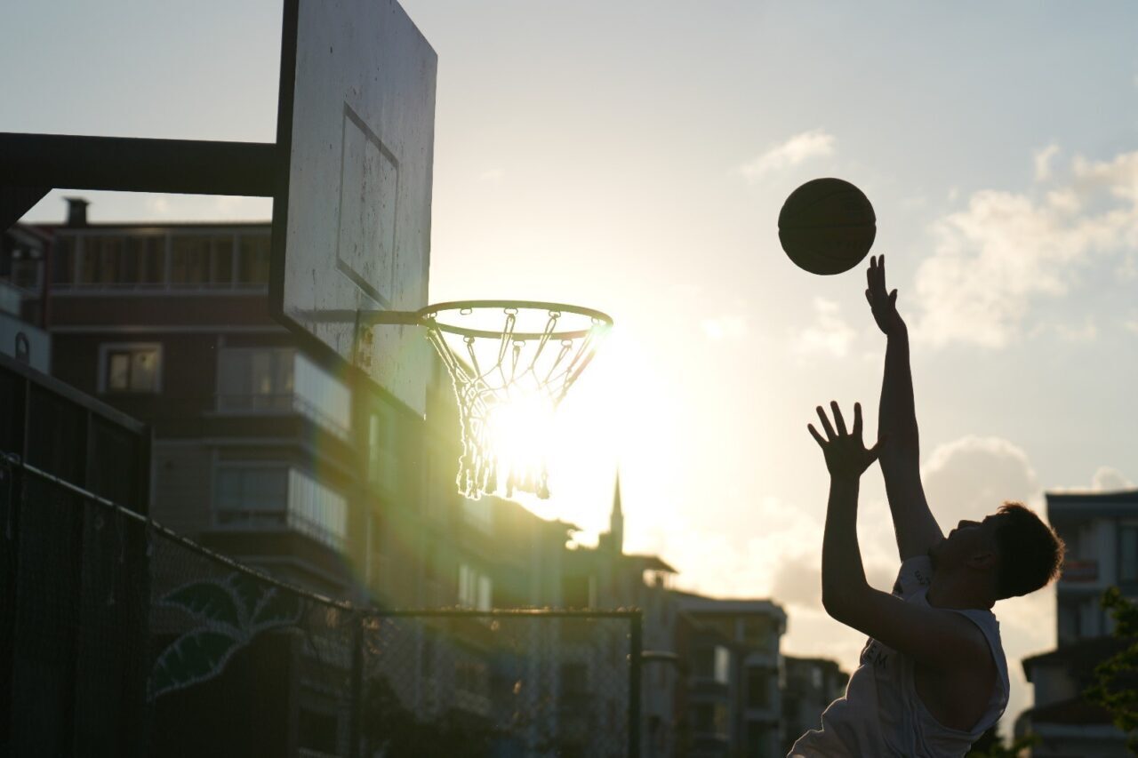 Samsun’un Atakum Belediyesi’nin geleneksel hale getirdiği 3×3 Basketbol Turnuvası, adrenalin