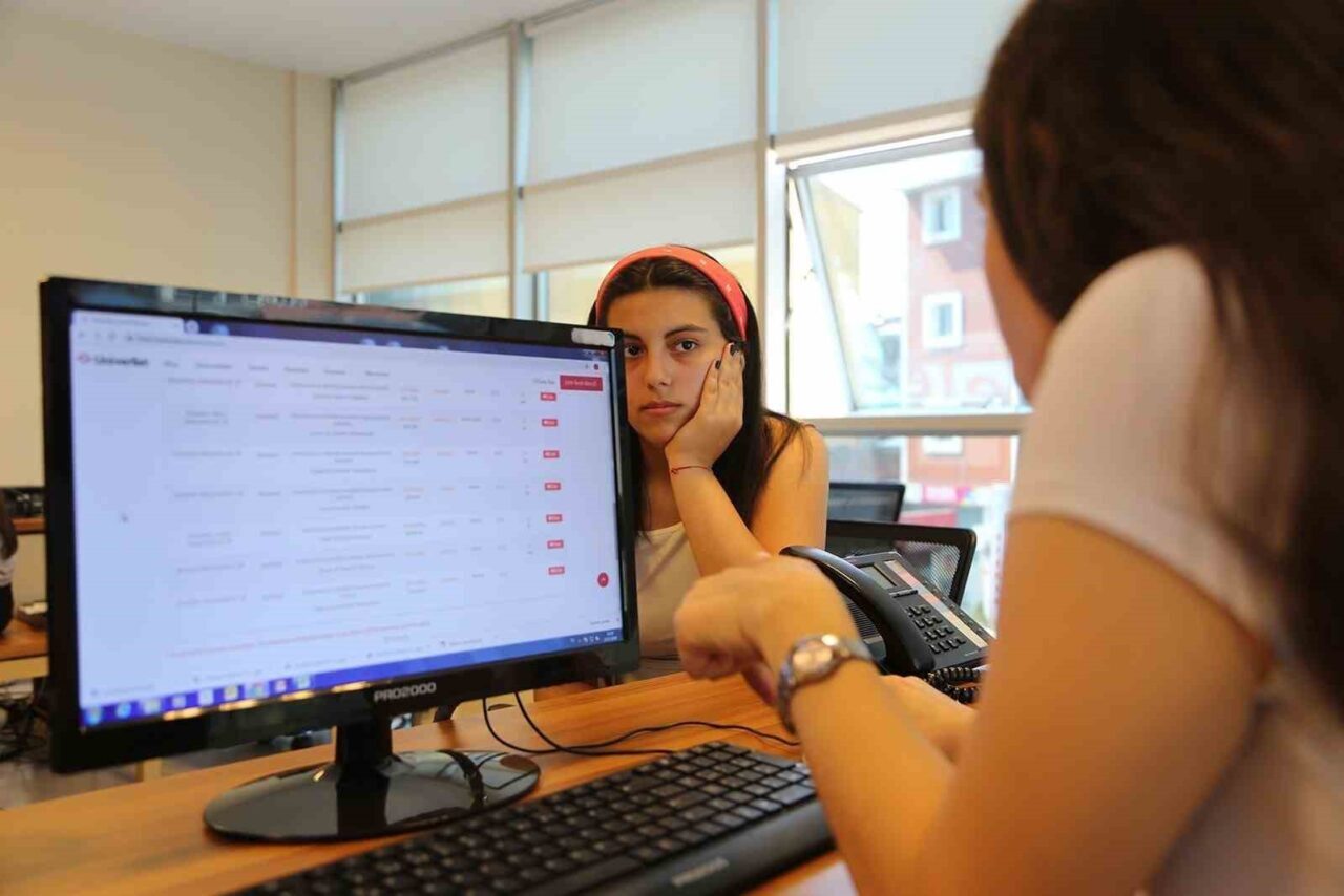 LGS sınav sonuçlarının açıklanmasının ardından, öğrencilere tercih sürecinde destek sağlamak