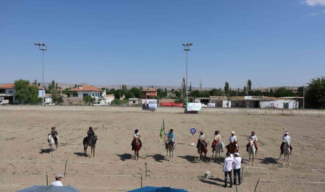 Kayseri Büyükşehir Belediyesi ev sahipliğinde düzenlenen Atlı Okçuluk 2025 Türkiye