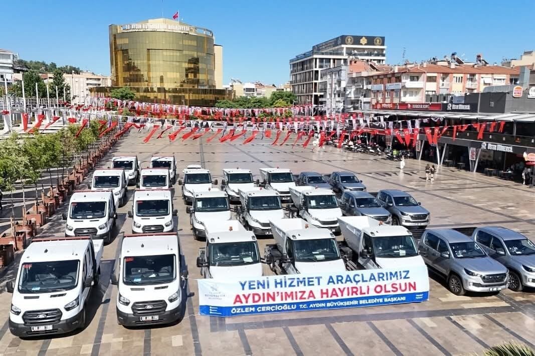 Aydın Büyükşehir Belediyesi tarafından Bozdoğan Belediyesi’ne tahsis edilen hizmet aracı,