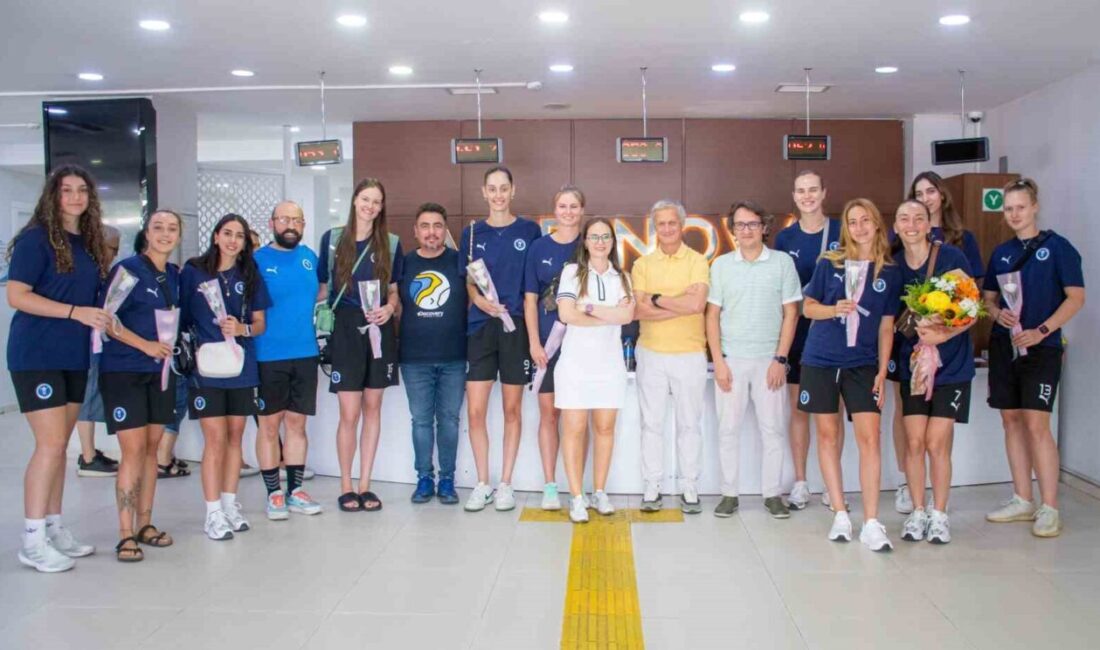 Aydın Büyükşehir Belediyespor Kadın Voleybol Takımı, yeni sezon öncesi sağlık