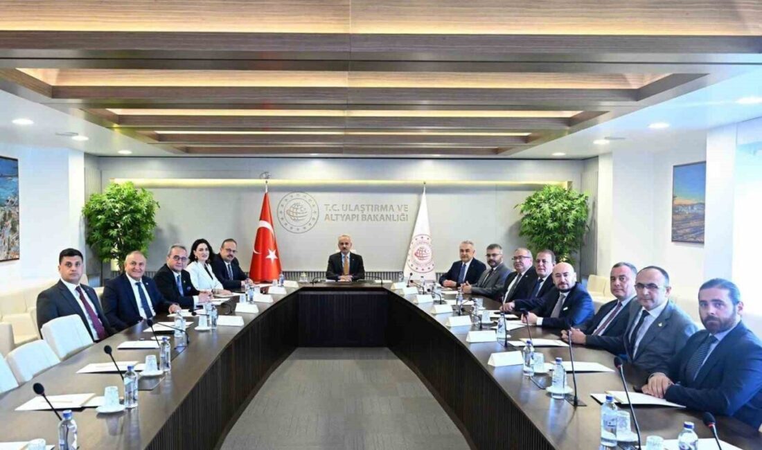 Aydın Valisi Yakup Canbolat, Aydın milletvekilleri, ildeki oda ve borsa